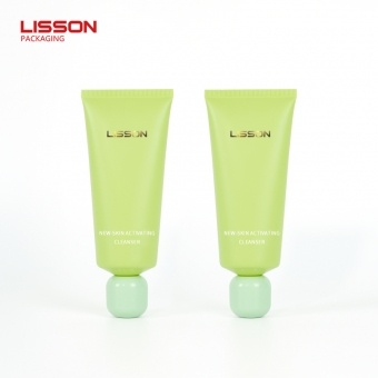 أنبوب تجميلي مخصص بغطاء كروي